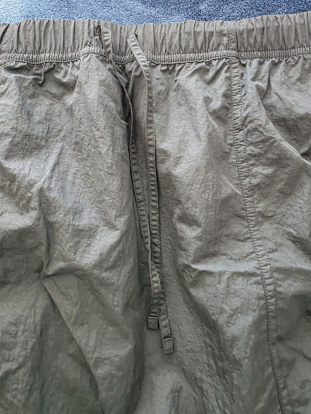 Lululemon Utility Cargo Drawstring Skirt in Black - Picture 4 of 9